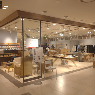 「私と、日本の、長い話。」阪急うめだ本店10F にて開催中